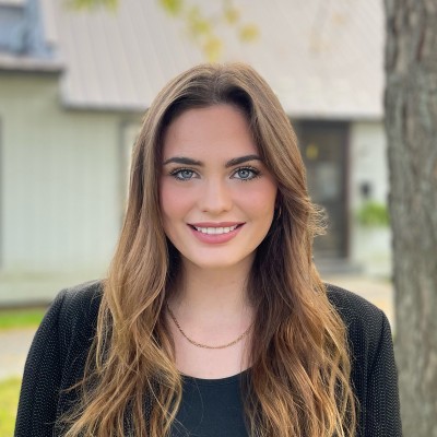 Hannah Richter Lee